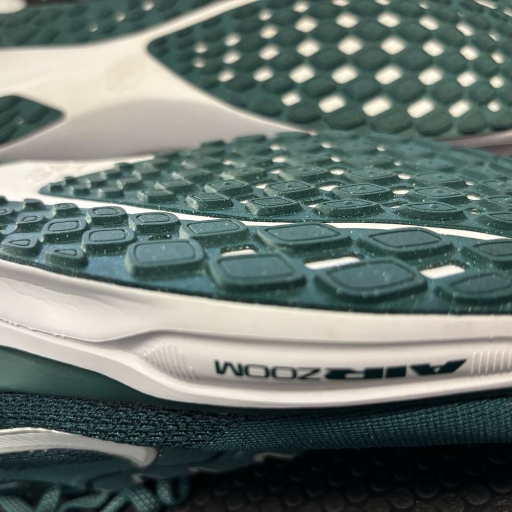 Nike Green Philadelphia Eagles Mesh Sneakers with White Swoosh - Picture 8 of 9